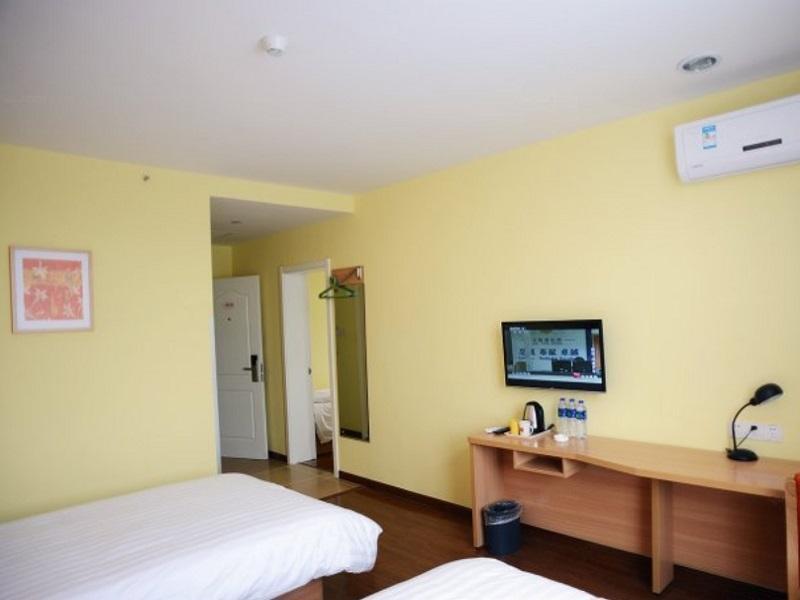 Home Inns Shanghai Pudong Sanlin Subway Station Branch Exterior foto